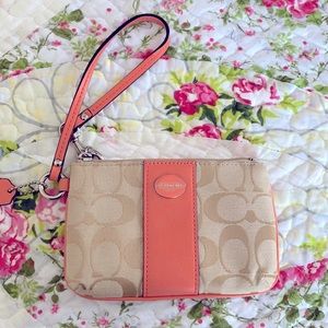 EUC Coach Wristlet